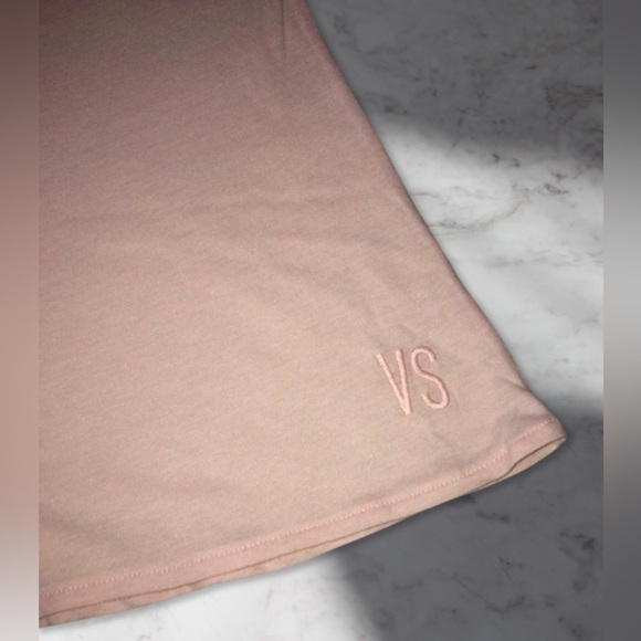 Victoria’s Secret Mini Slip With Adjustable Straps - Picture 3 of 9